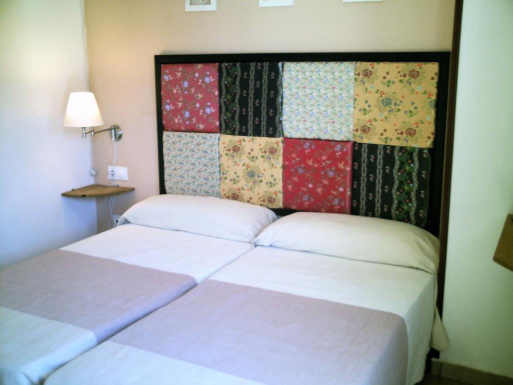 B&B Ra Tenaja Castillazuelo Habitación foto